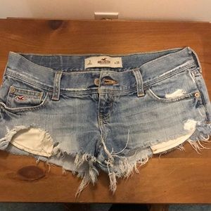 Hollister cut off shorts